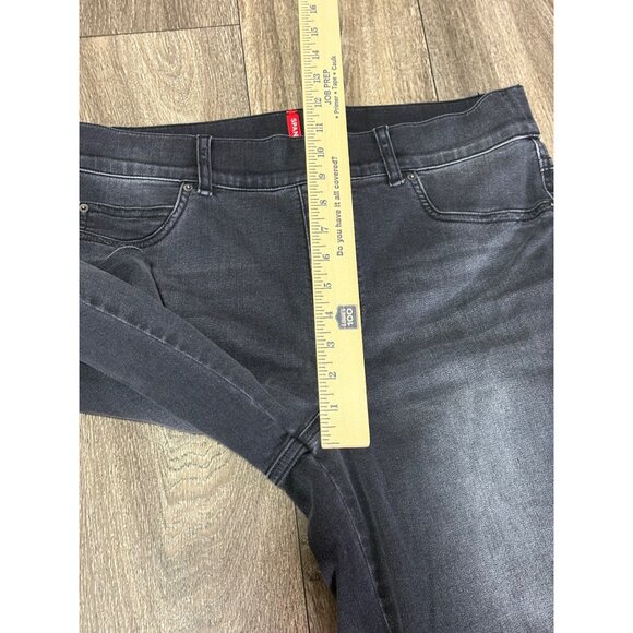 SPANX VINTAGE BLACK Wash STRAIGHT Leg pull-on Jeans #20355R-Size LARGE - Picture 5 of 11